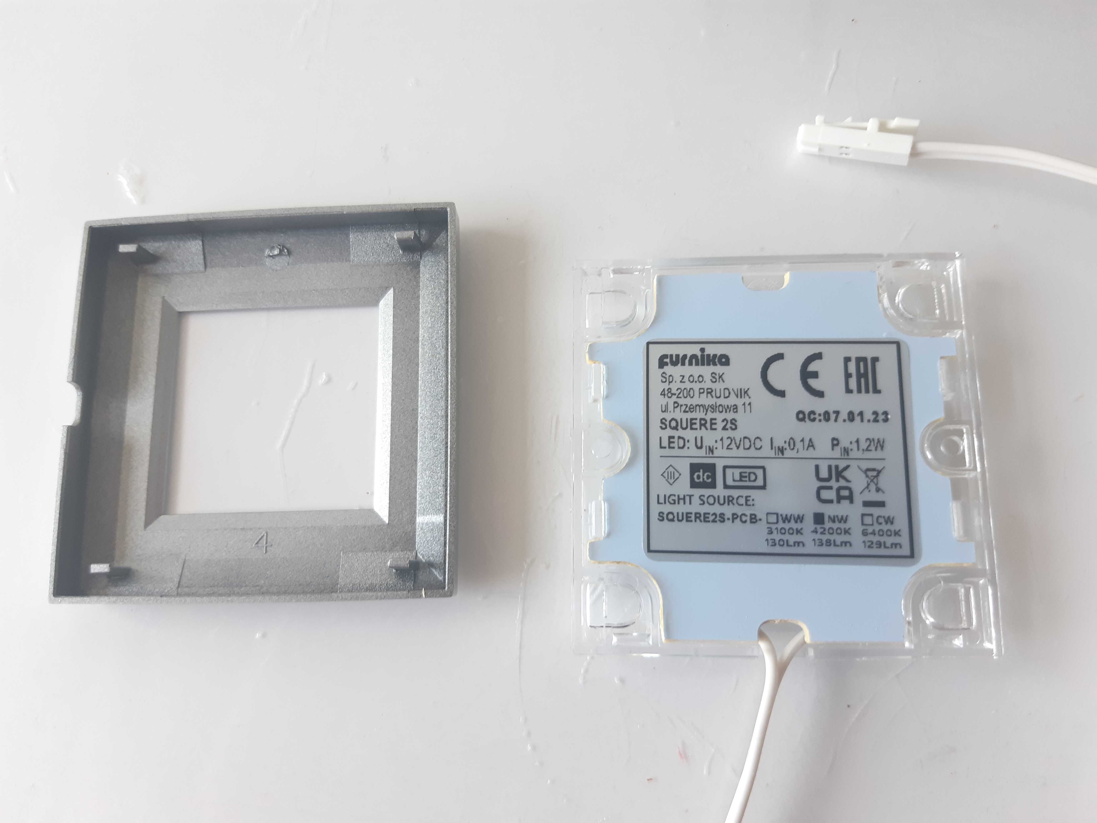 Oświetlenie podszafkowe Do półek 2x LED SQUERE2S Włącznik Zasilacz