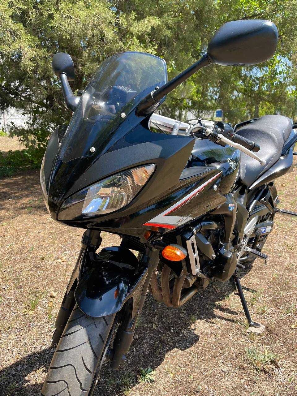 Мотоцикл Yamaha FZ6-S