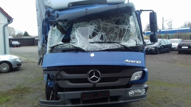 Mercedes atego 816  niski przebieg