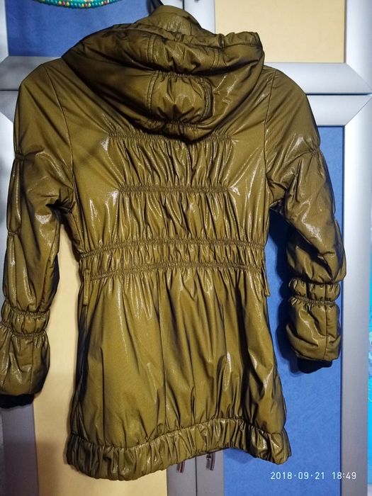 Демисезонная курточка-пальто для девочки 8-9 лет