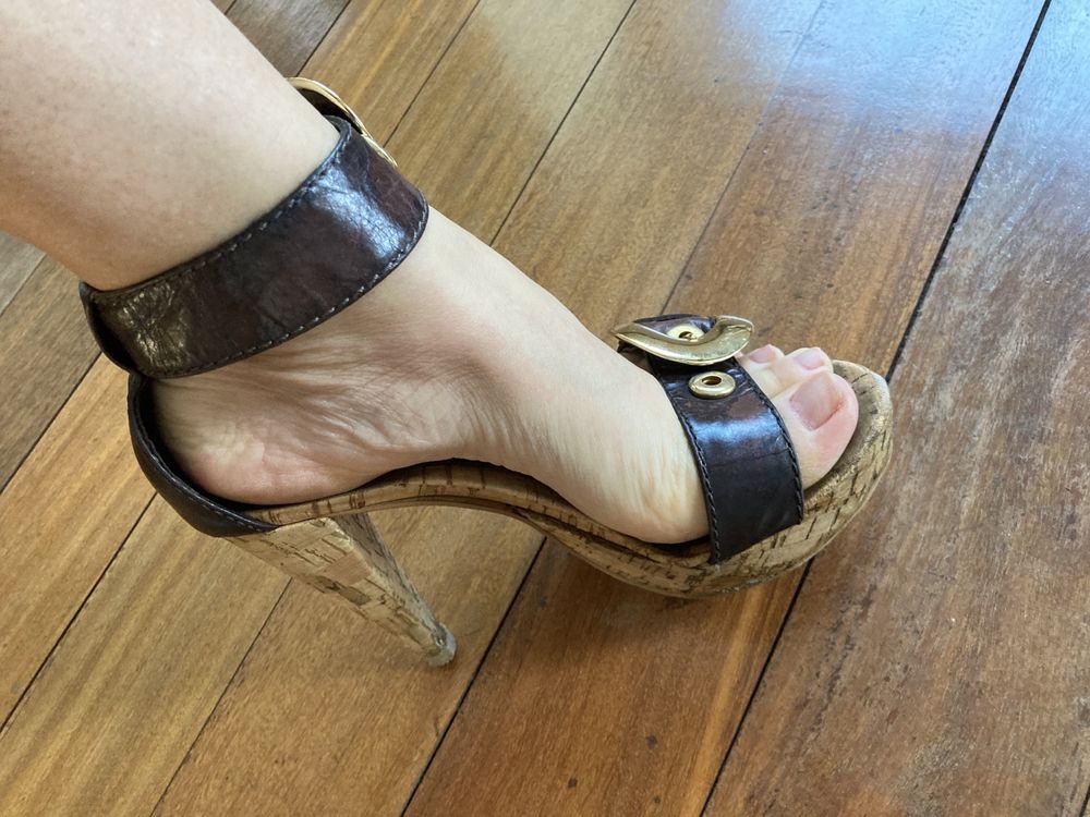 Sandalias Prof salto alto