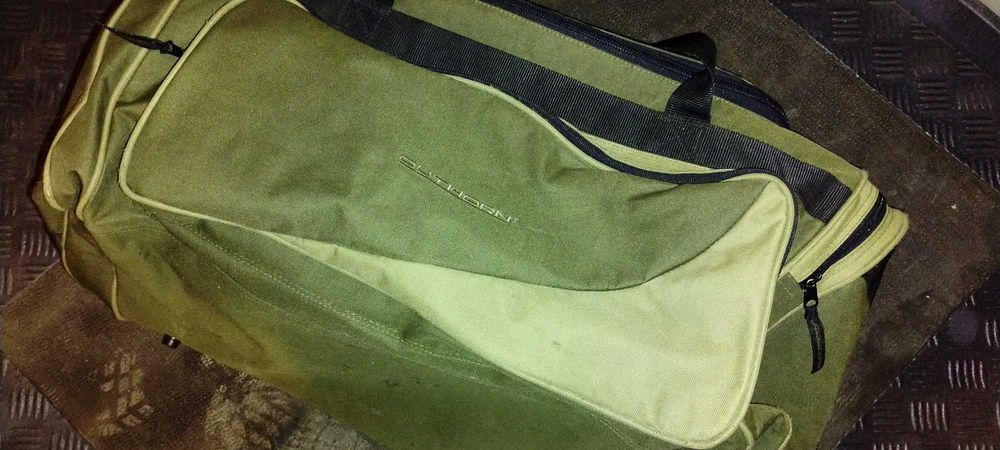 Duża Torba Na Ramię XXL Sportowa Turystyczna Podróżna OUTHORN 50L PAS