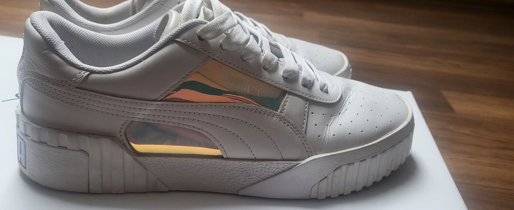 Жіночі кросівки PUMA