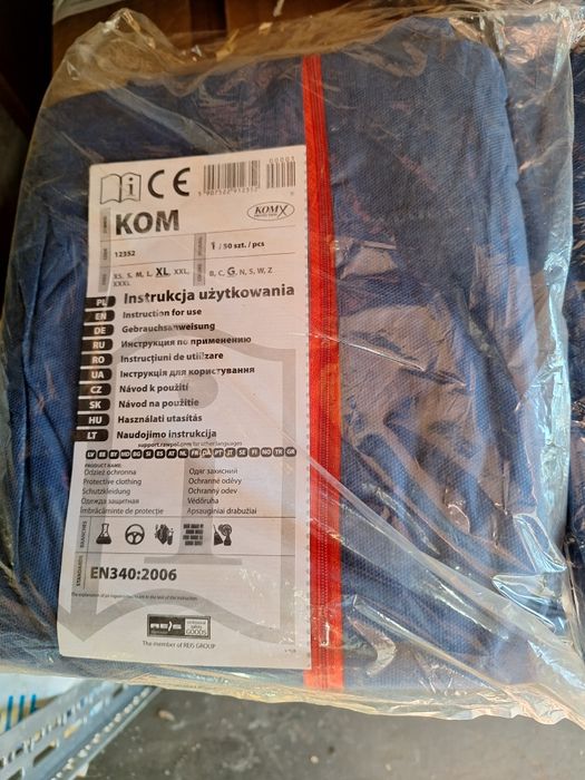 Kombinezon ochronny jednorazowy