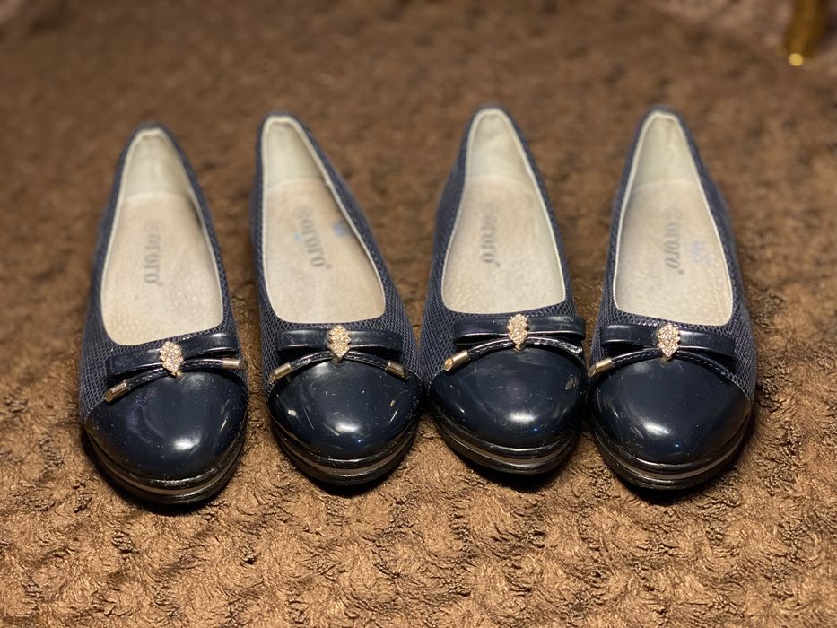 Взуття дитяче туфлі шкільні, балетки, для двійнят, близнюків, дівчат