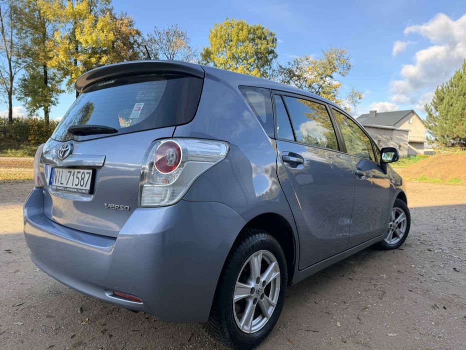 Ładna Toyota Corolla Verso Technicznie Super Stan