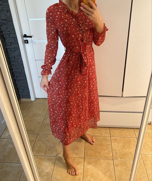Długa sukienka w stylu vintage