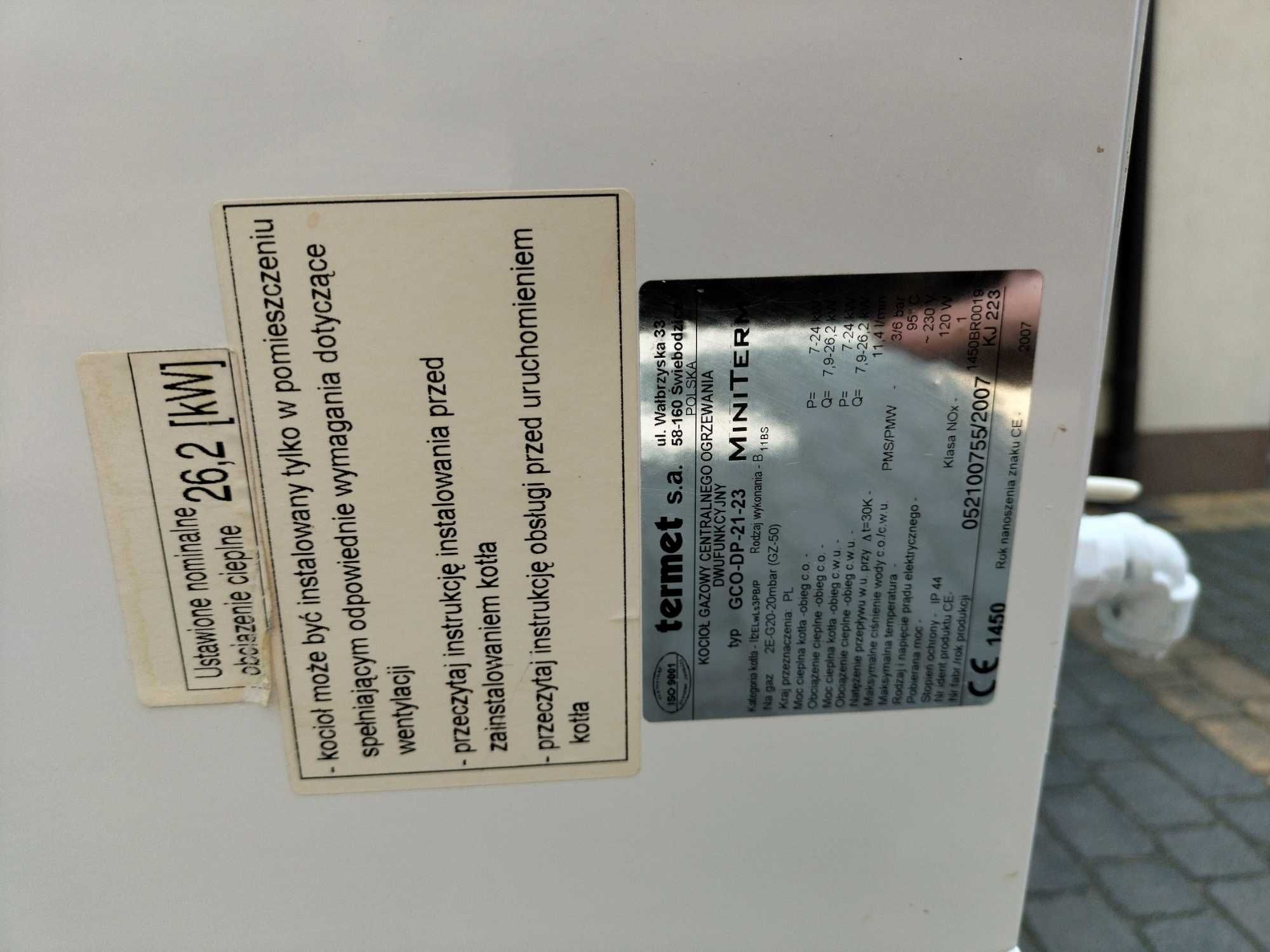 Kocioł gazowy dwufunkcyjny z otwartą komorą spalania