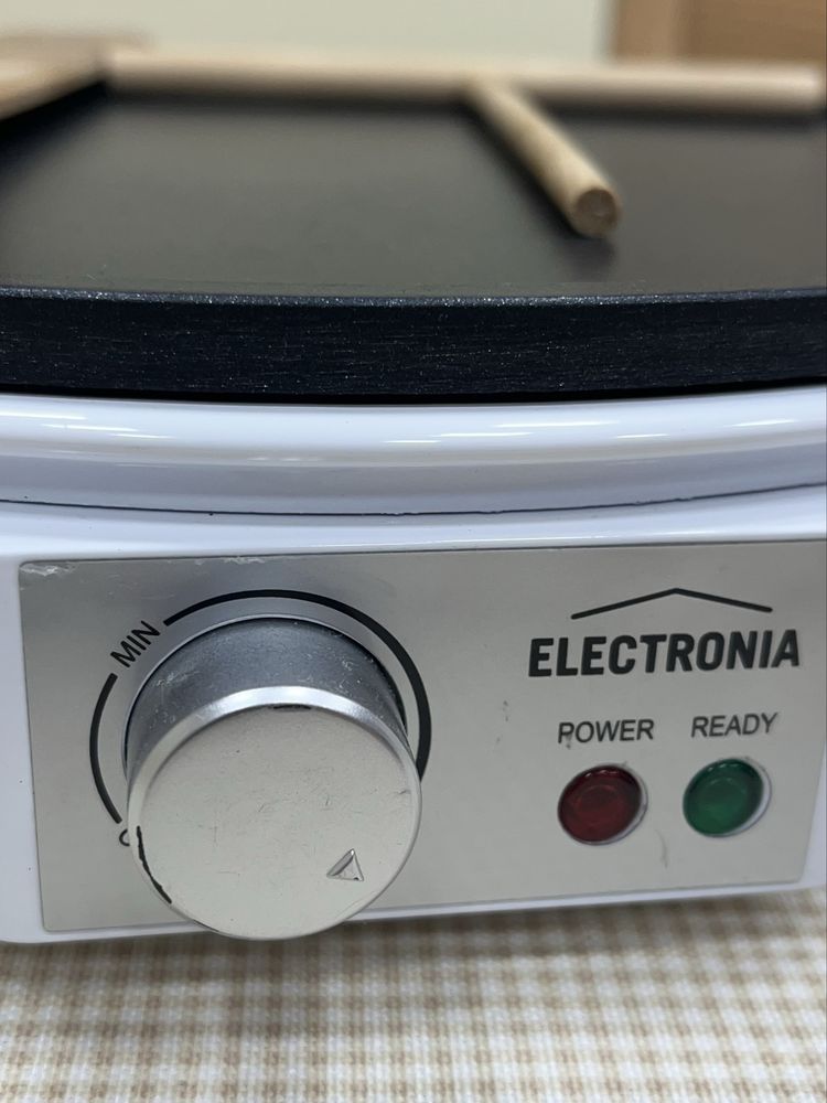 Maquina para fazer crepes USADA