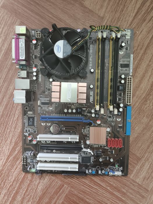 Материнская плата 775 asus