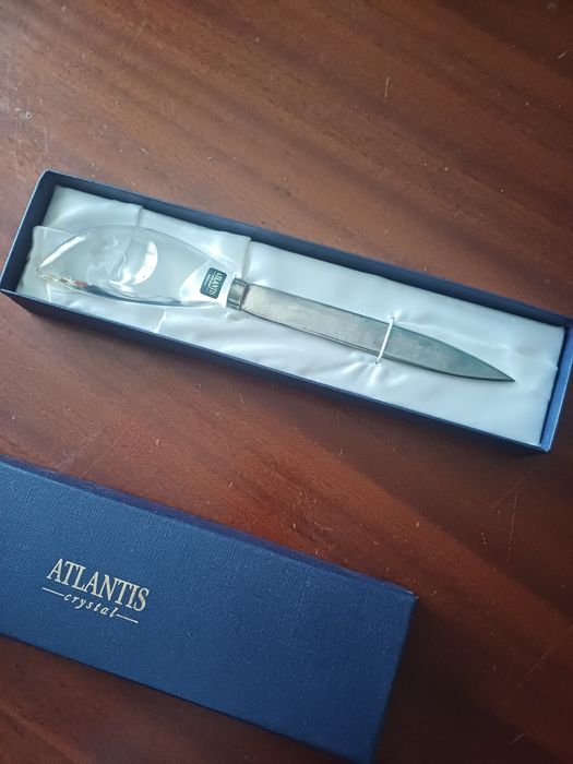 Atlantis Crystal