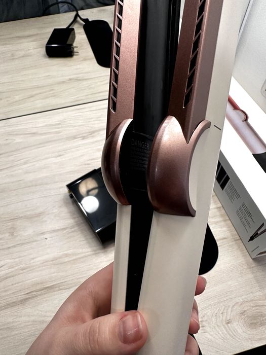 Dyson airstrait/Дайсон еірстрейт