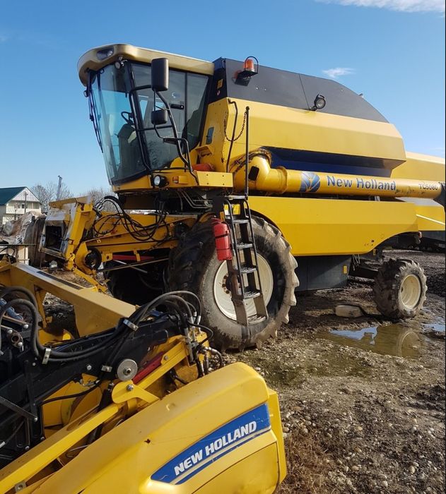 New Holland TC 5070