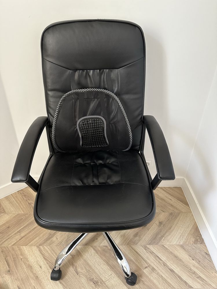 Fotel / krzeslo biurowe