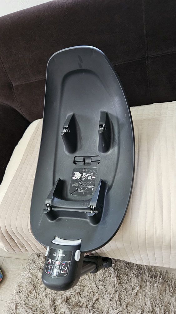 Cybex Gold Aton M 0-13 kg z bazą