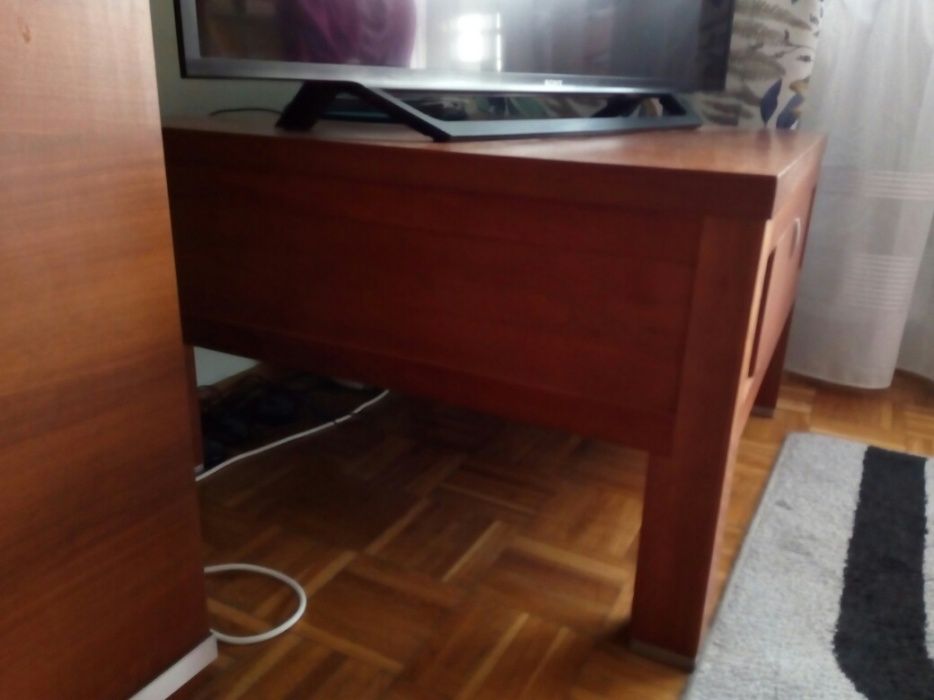 Meblościanka w brązie