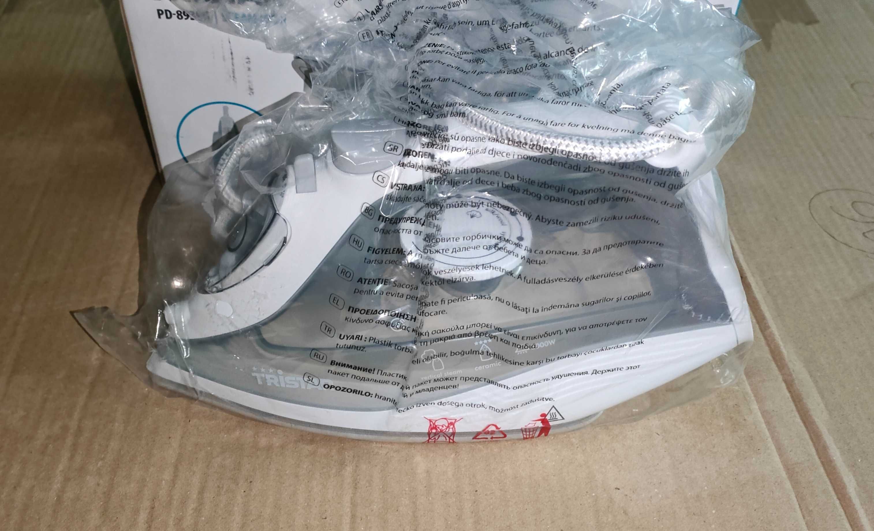 Nowe Żelazko TriStar Steam Iron PD-8939G