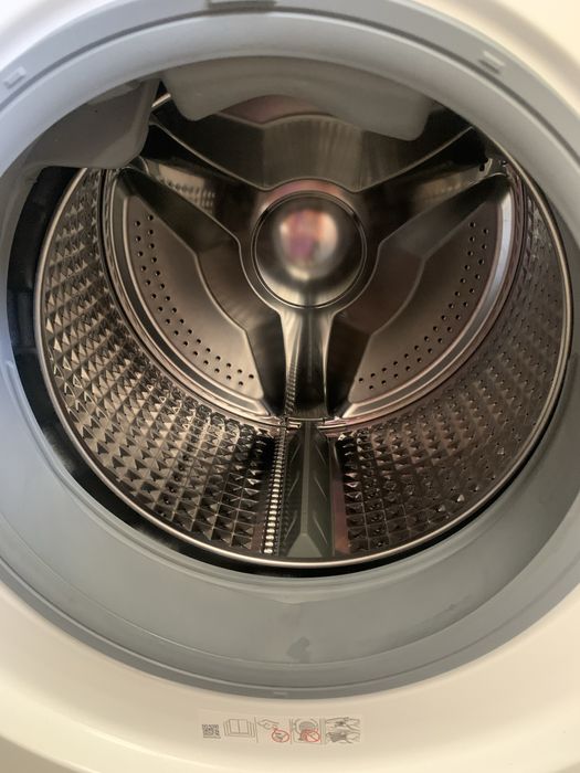 Máquina de Lavar e Secar Roupa Samsung