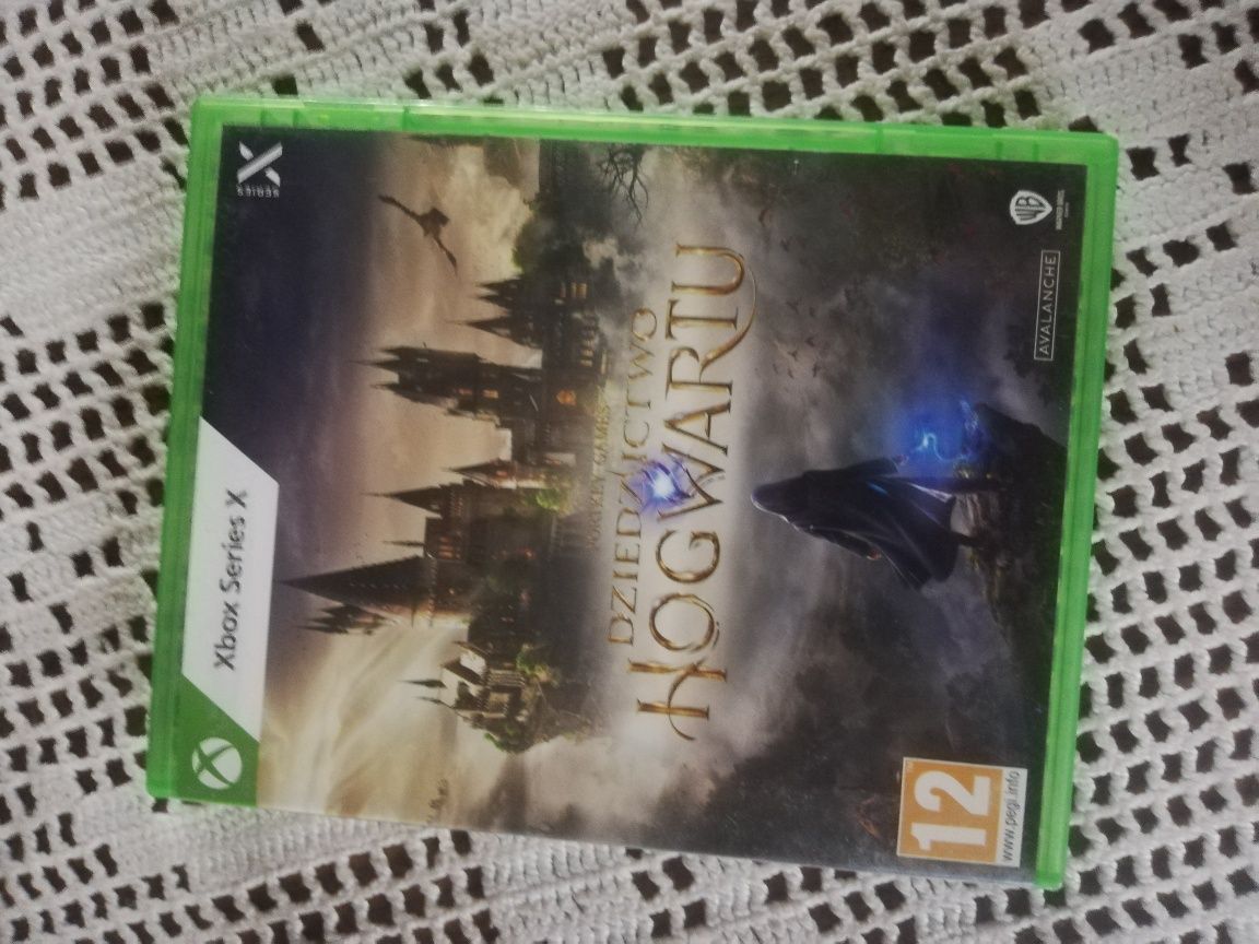 Sprzedam gry na xbox x/s i na x box one. (jest możliwość kupna jednej