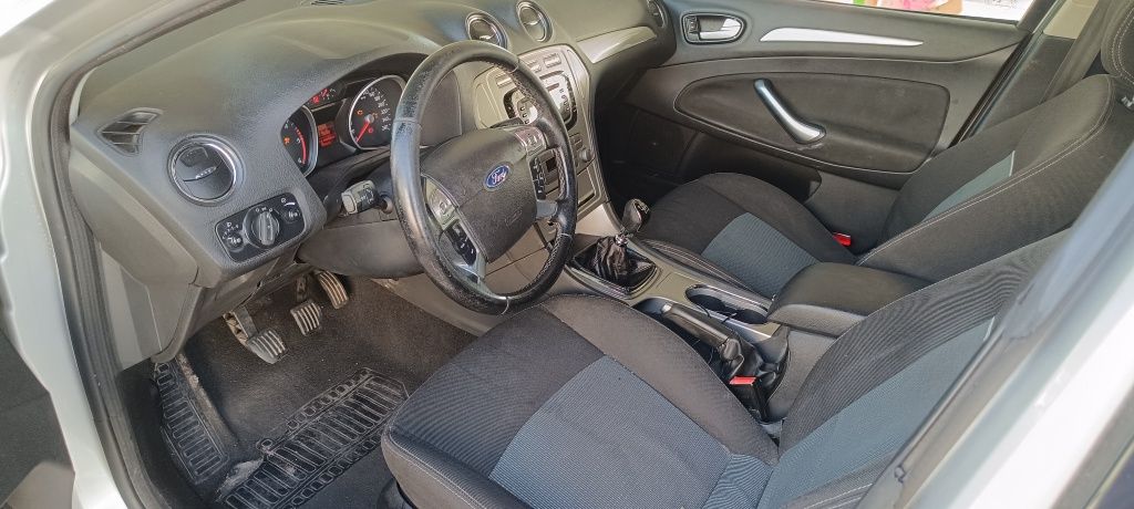 Ford Mondeo 1.8Tddi  Ano-2010
