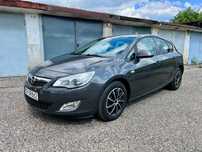 Opel Astra Opel Astra J 1.6 Benzyna Bogate wyposażenie Prywatne ogłoszenie