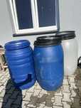 Sprzedam BECZKI 250 L.
