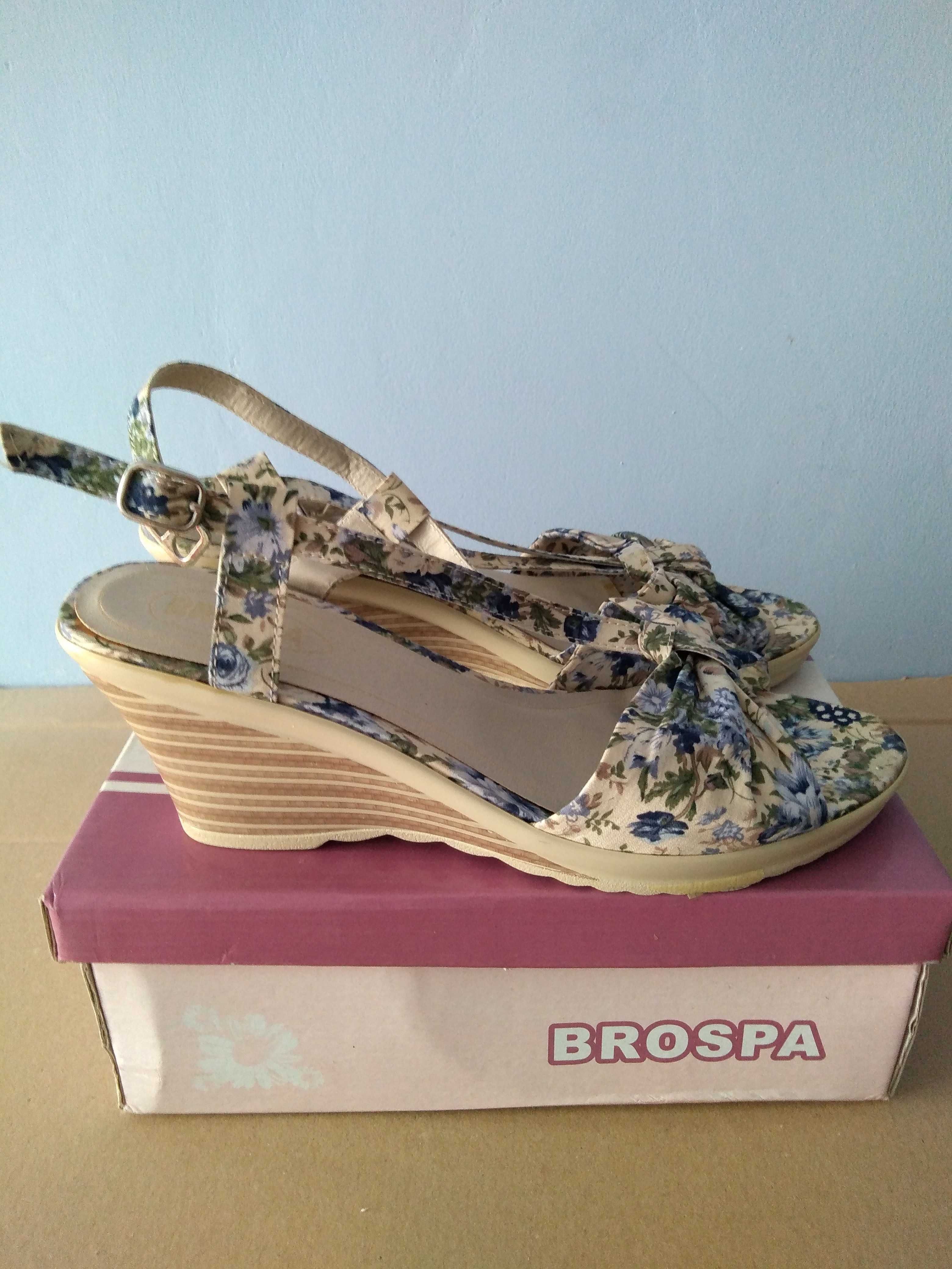 Buty damskie rozmiar 38 (36)