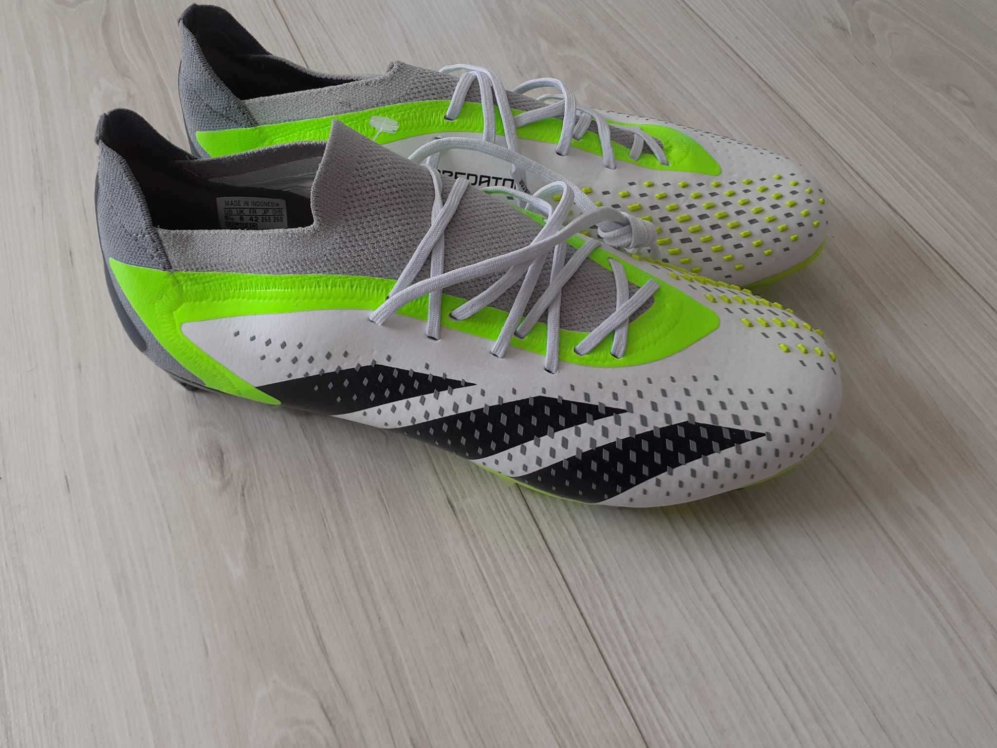 Profesjonalne buty piłkarskie korki Adidas Predator Accuracy.1 L SG 42