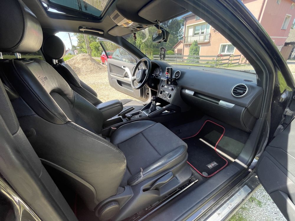 Audi a3 8p 2.0tdi s-line