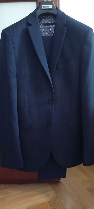 Męski garnitur rozm 38  pas 84 cm