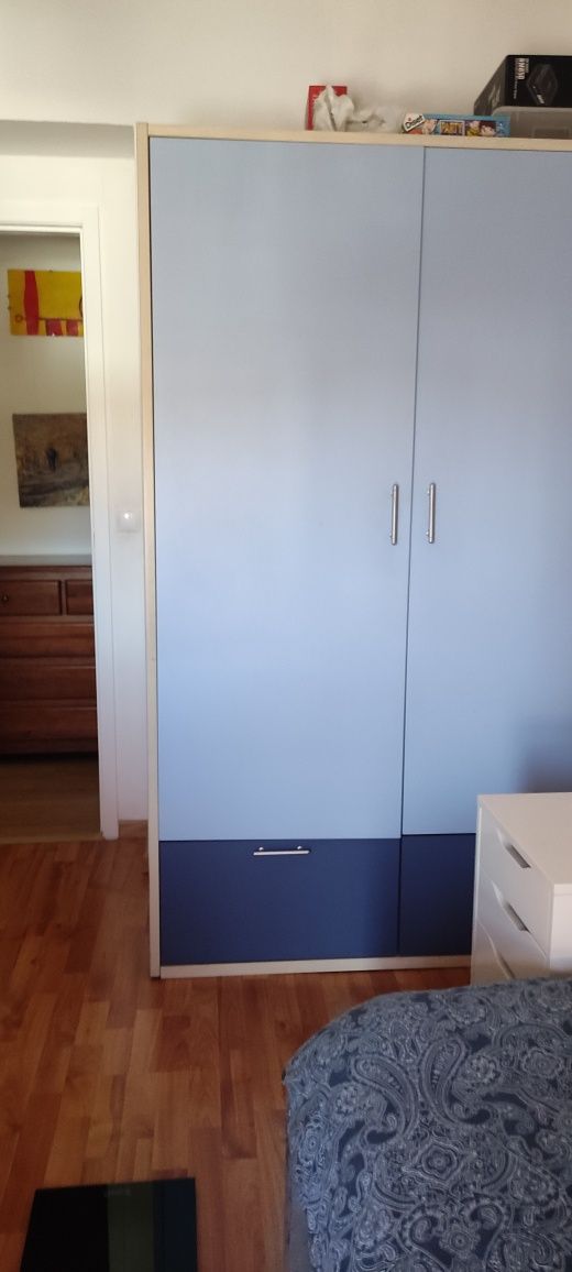 Alugo Quarto  apenas a estudante