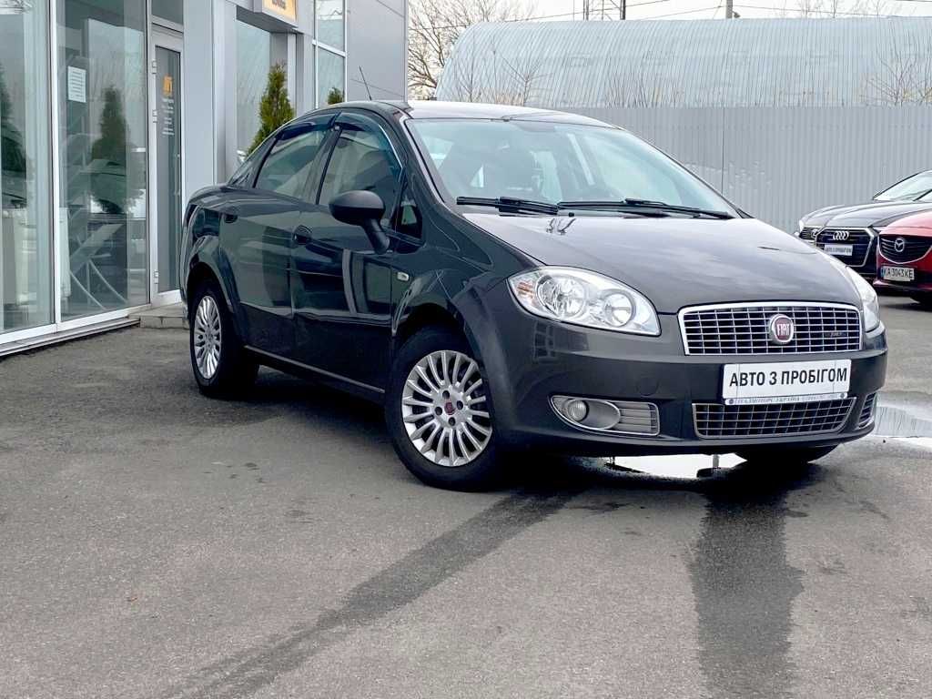 Fiat Linea 2010  1.4T MT OFFICIAL