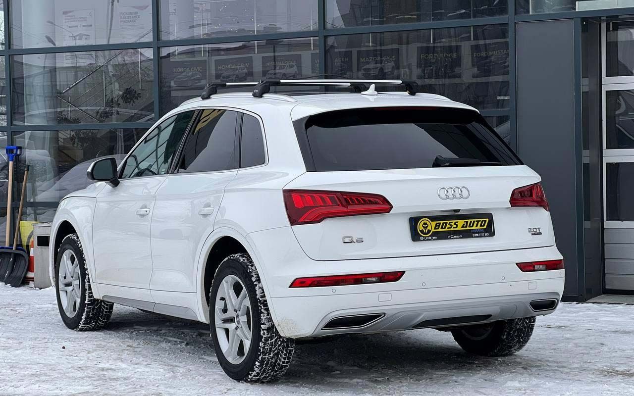 Audi Q5 Premium Plus 2018 White 2.0L