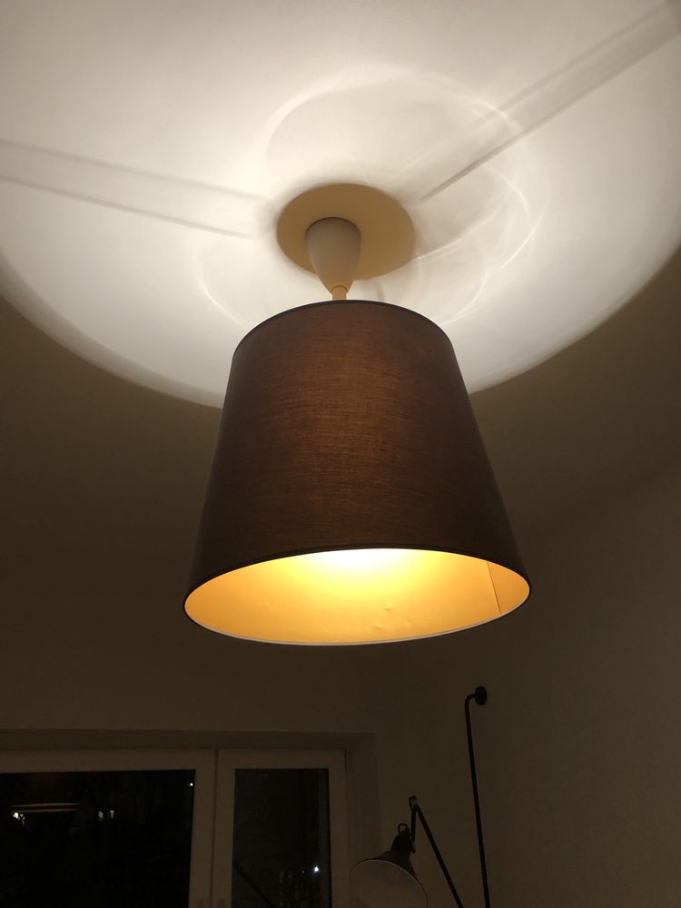 Lampa dekoracyjna brązowa wisząca