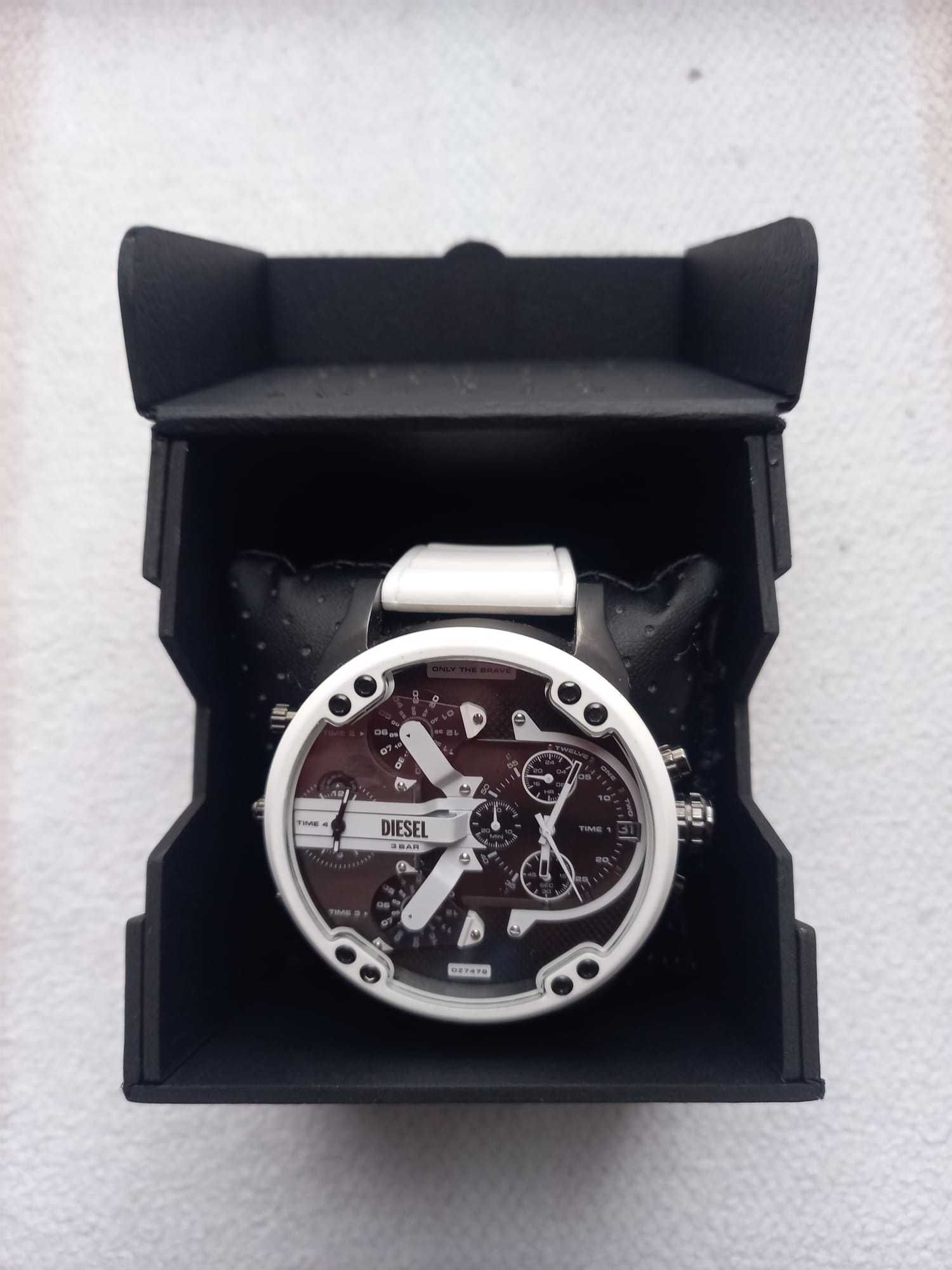 Diesel MR. DADDY 2.0 Relógio masculino DZ7478