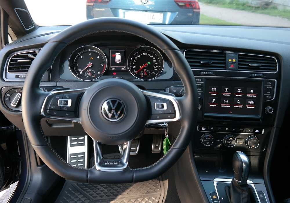 Экран 8" VW Discover Pro Media MQB Passat B8 Golf VII 7 Tiguan II