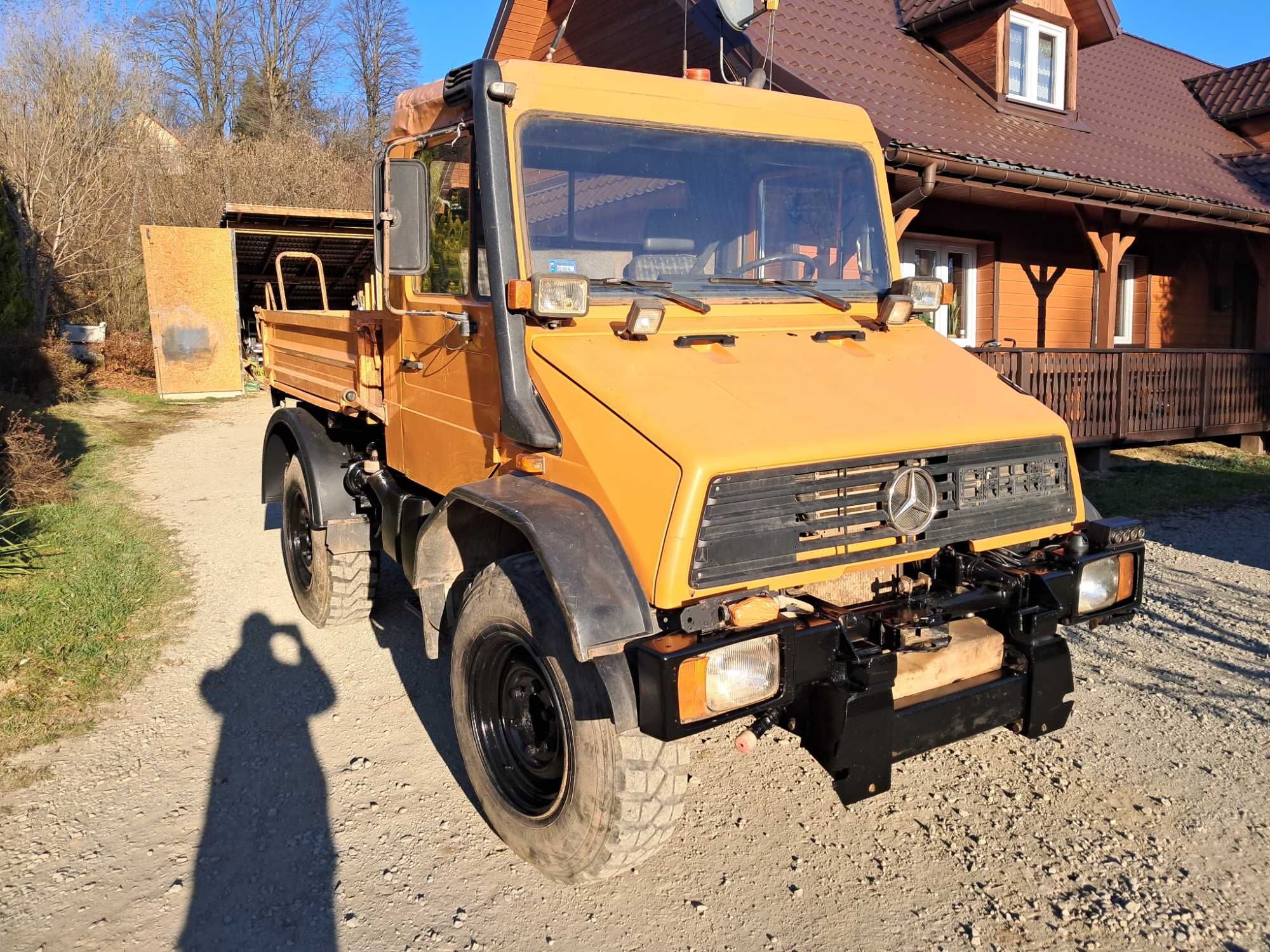 Mercedes - Benz Unimog 418 U90 4x4 wywrotka specjalny