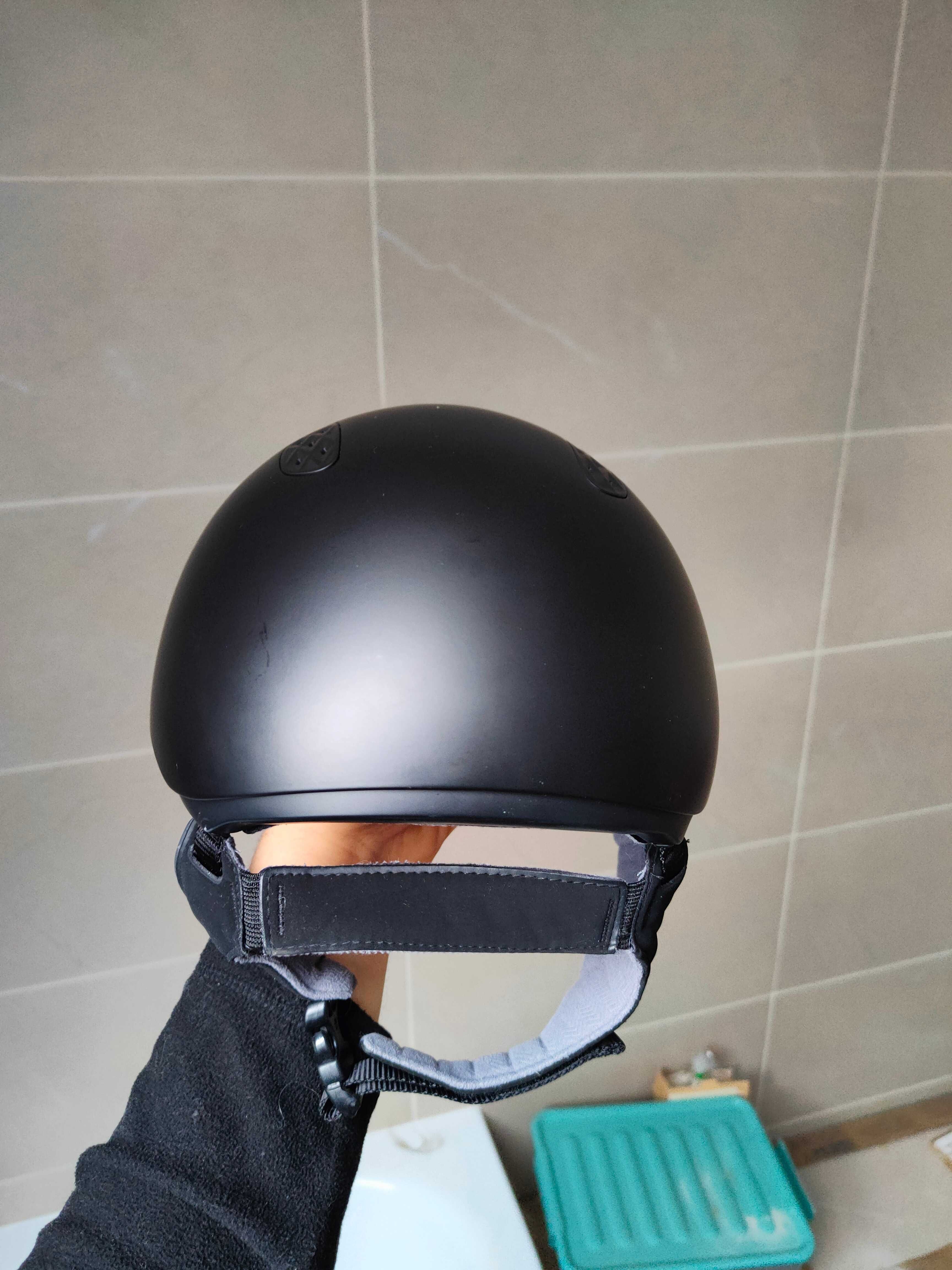 Profesjonalny Kask jeździecki 53cm Fouganza 520