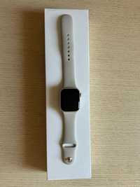 ТЕРМІНОВО Продам Apple Watch 8 41 mm Starlight