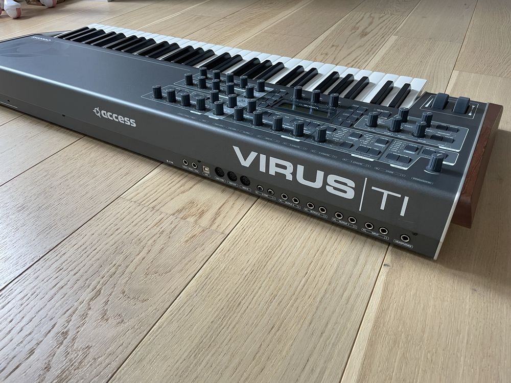 Access Virus TI2 Keyboard +
