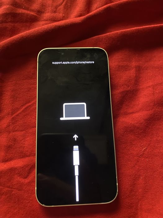 Vendo iphone 13 128 gb para peças