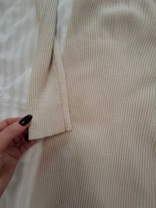 Трикотажна сукня one by one