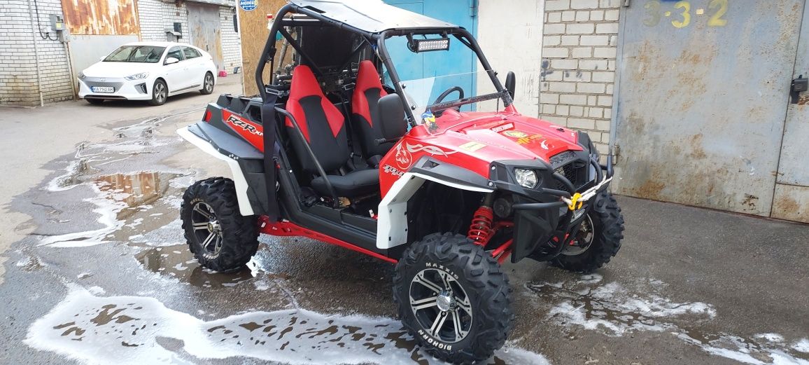 Polaric RZR 900 High Lifter