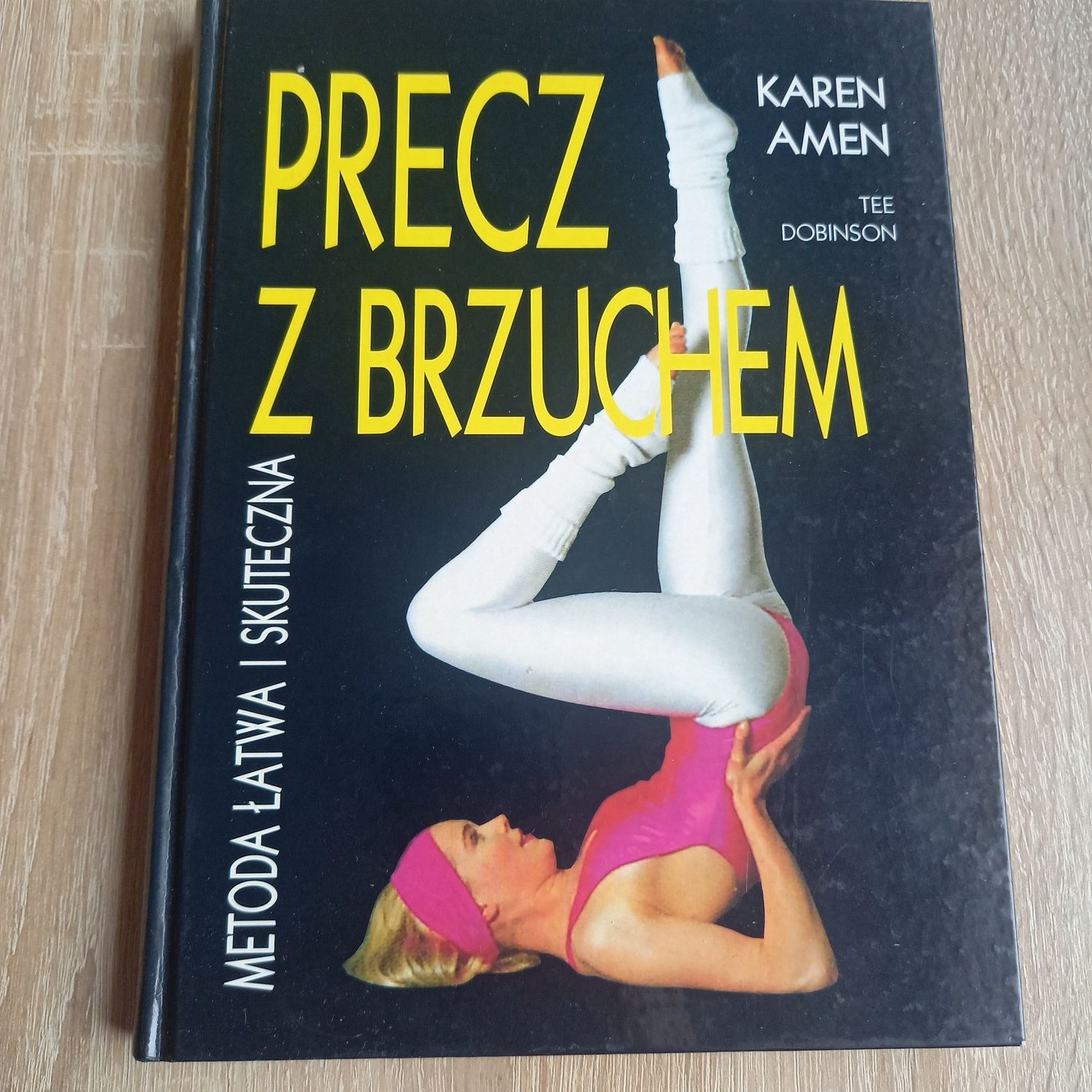 Książka Precz z brzuchem / Karen Amen