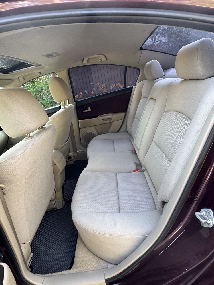 Mazda 3 ,Автомат 2007р.в. Кондиціонер ,Дуже гарний стан