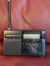 Радиоприемник Siemеns RK 712. Привезен из Германии