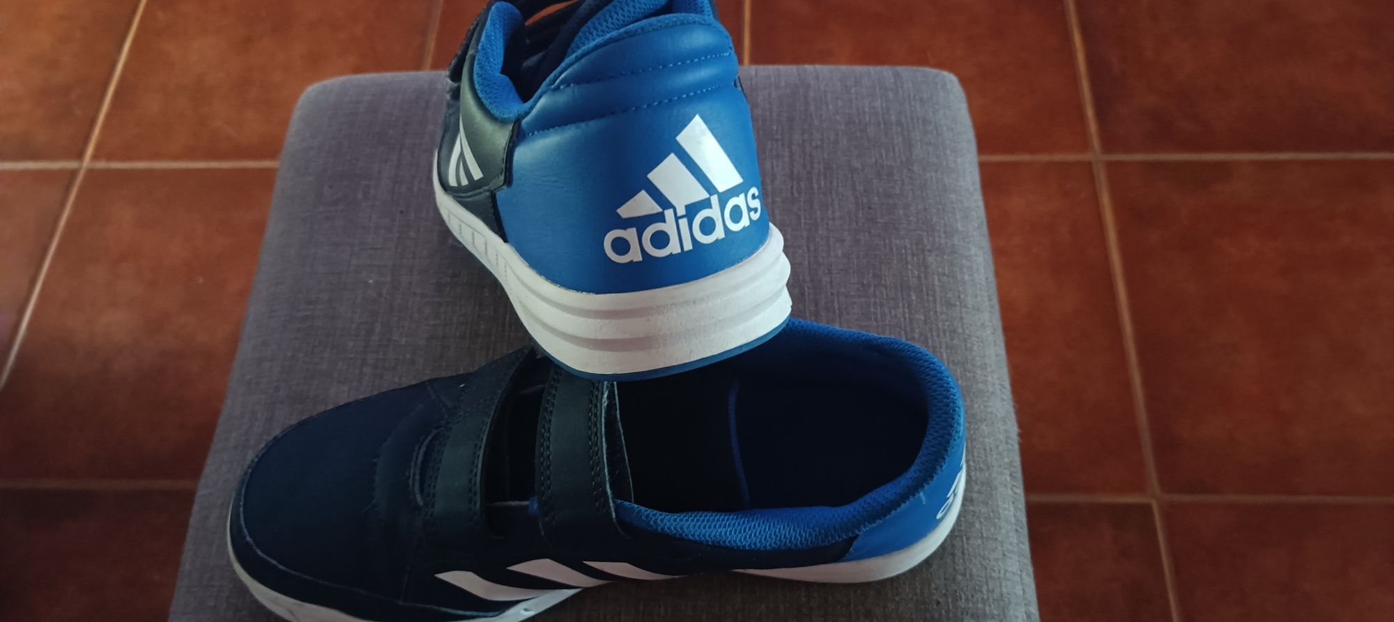 Tênis adidas original