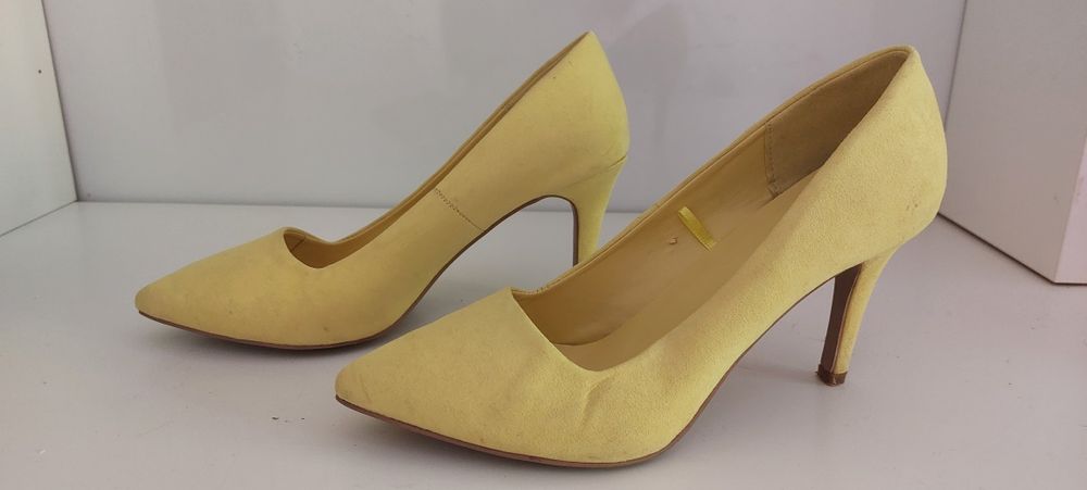 Vendo sapatos n.°39