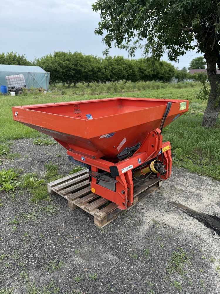 Rozsiewacz RAUCH MDS935