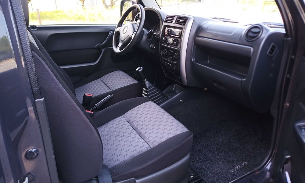 Suzuki jimny 2010